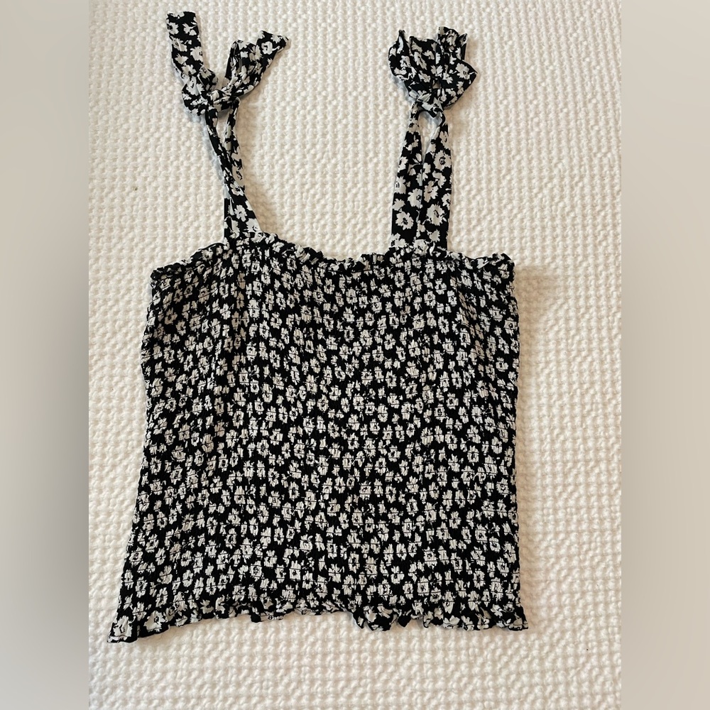 Black floral tie strap scrunch tank